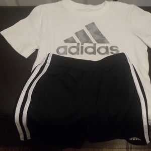 Boys adidas set